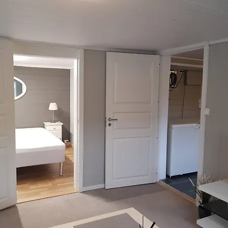 Cosy Living Room, Bedroom And Bathroom And Kitchen Area
